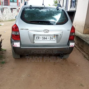 Hyundai Tucson SE 4x4 2009 Silver