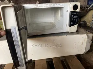 Microwave Oven