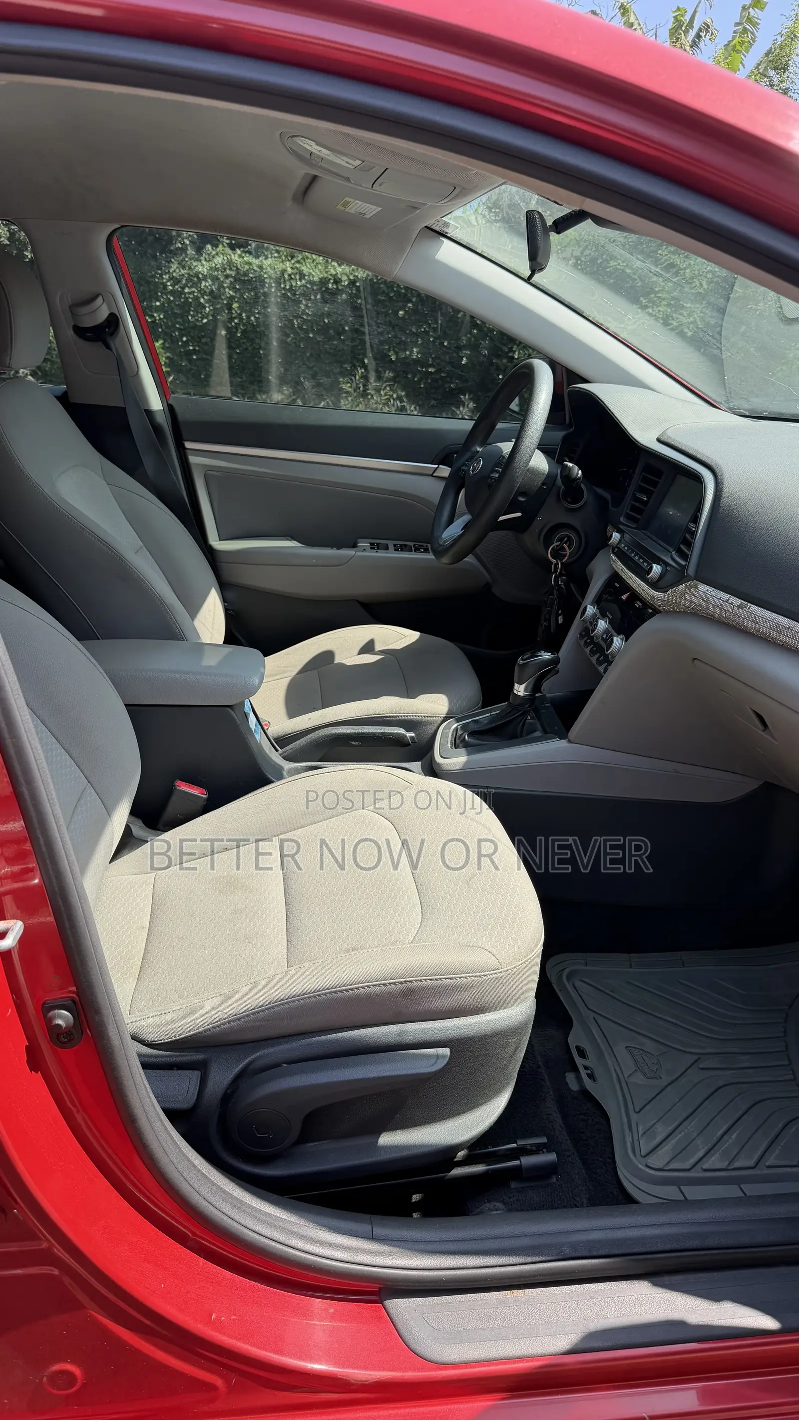 Hyundai Elantra SEL 2020 Red