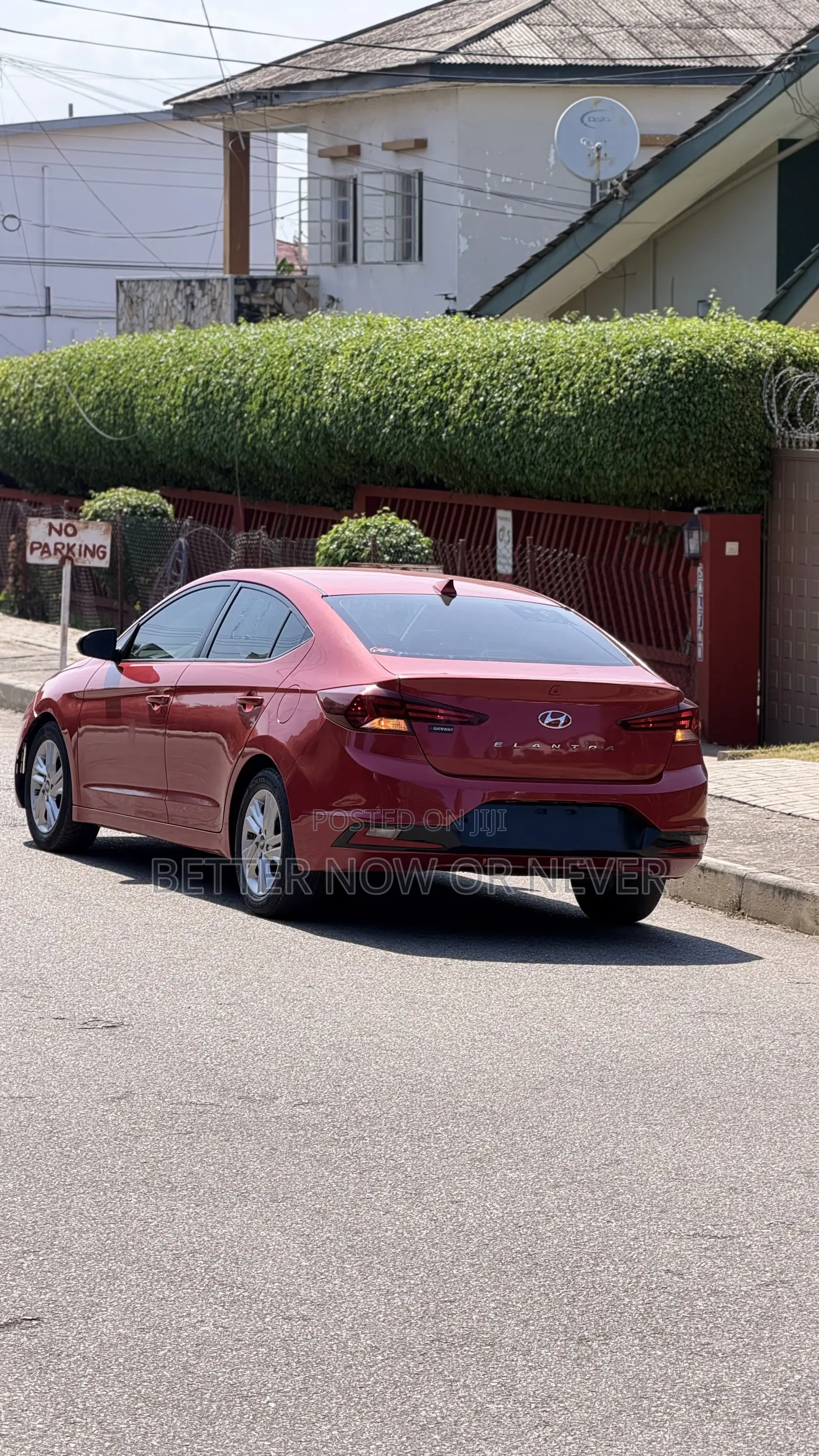Hyundai Elantra SEL 2020 Red