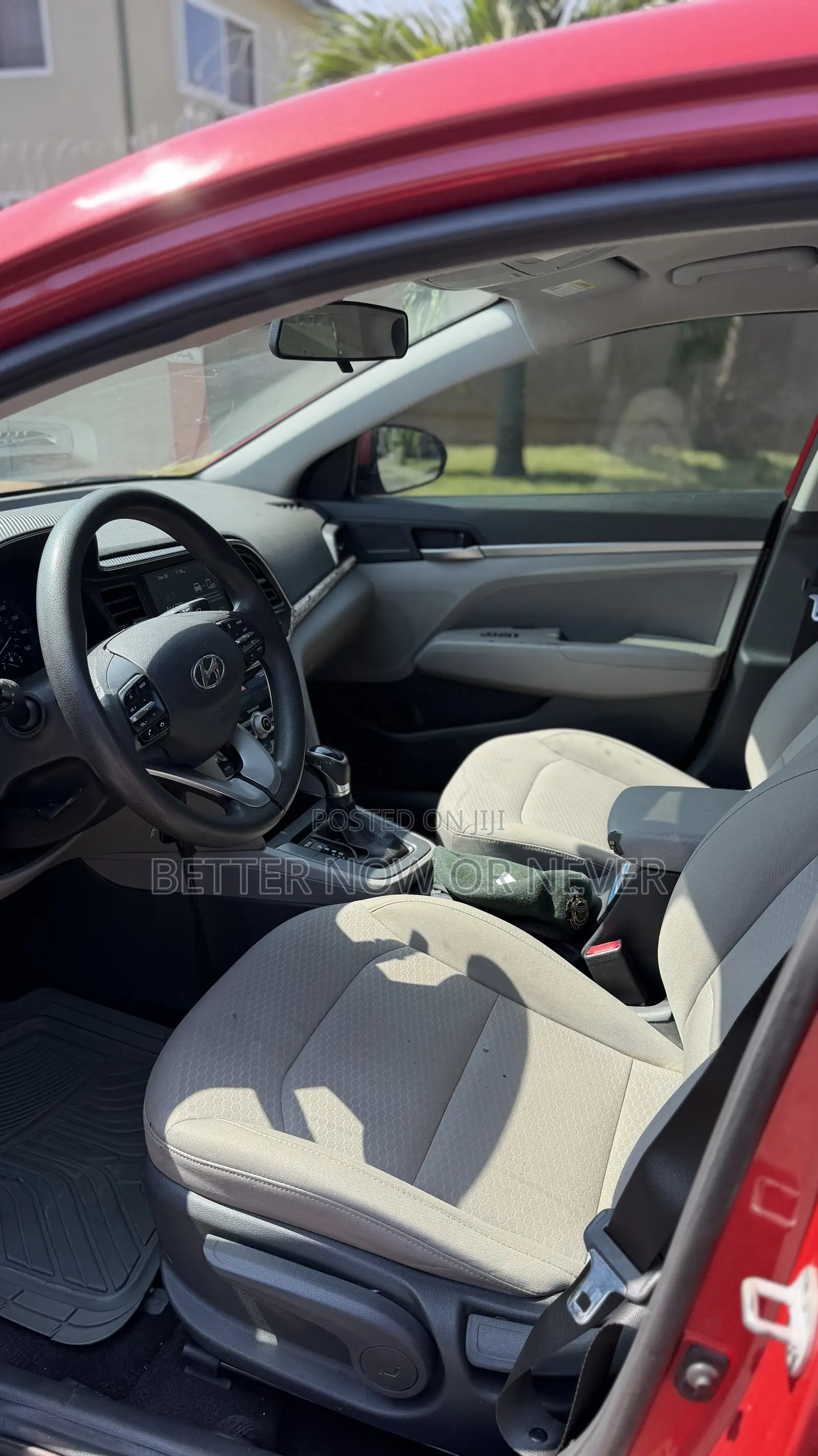 Hyundai Elantra SEL 2020 Red