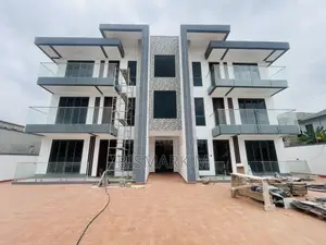 2bdrm Apartment in Lakeside Estate, Ashaley Botwe for rent