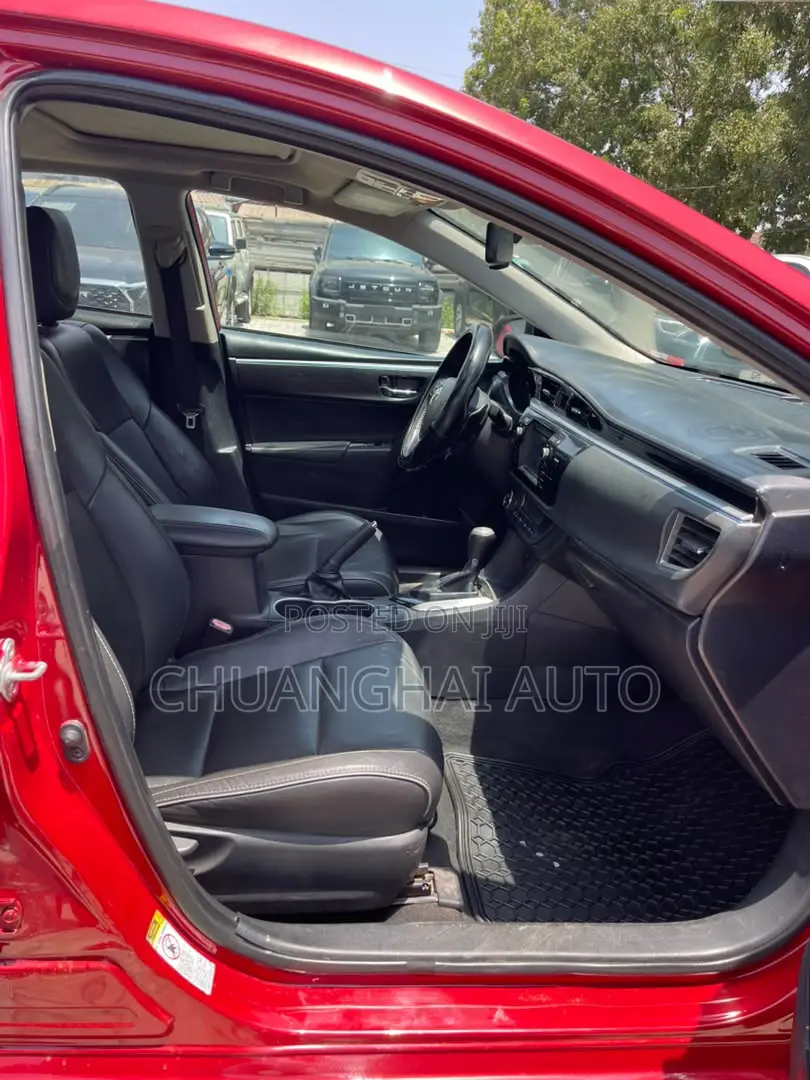 Toyota Corolla 2014 Red