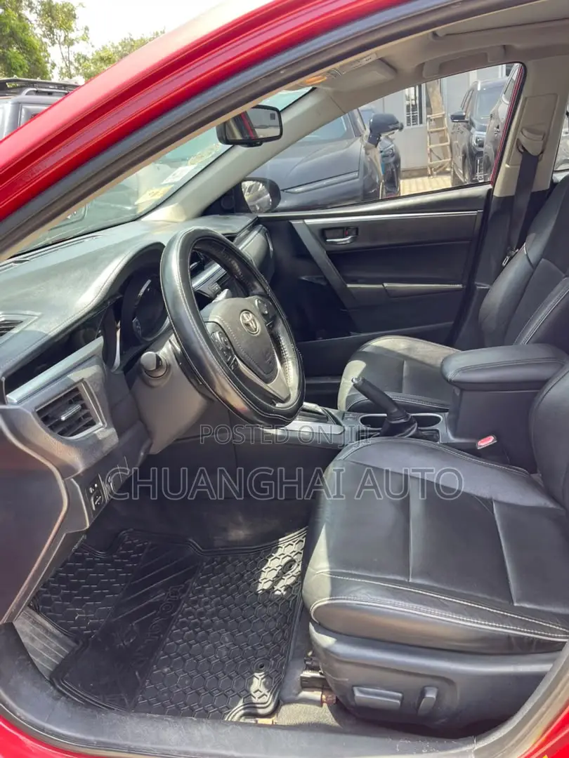 Toyota Corolla 2014 Red