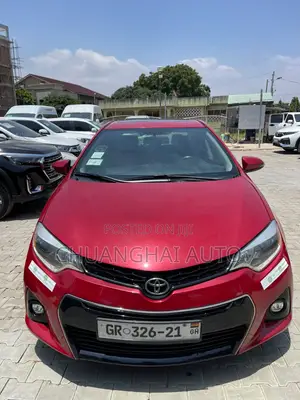 Toyota Corolla 2014 Red