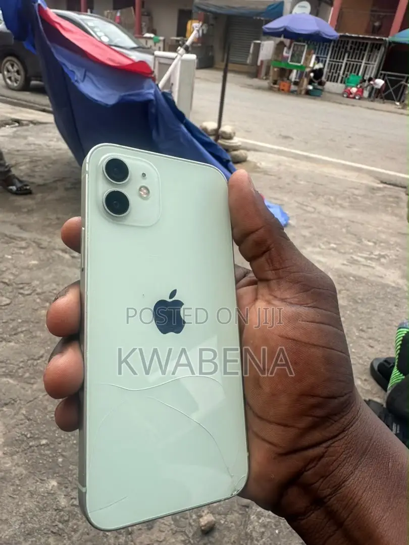 Apple iPhone 12 64 GB