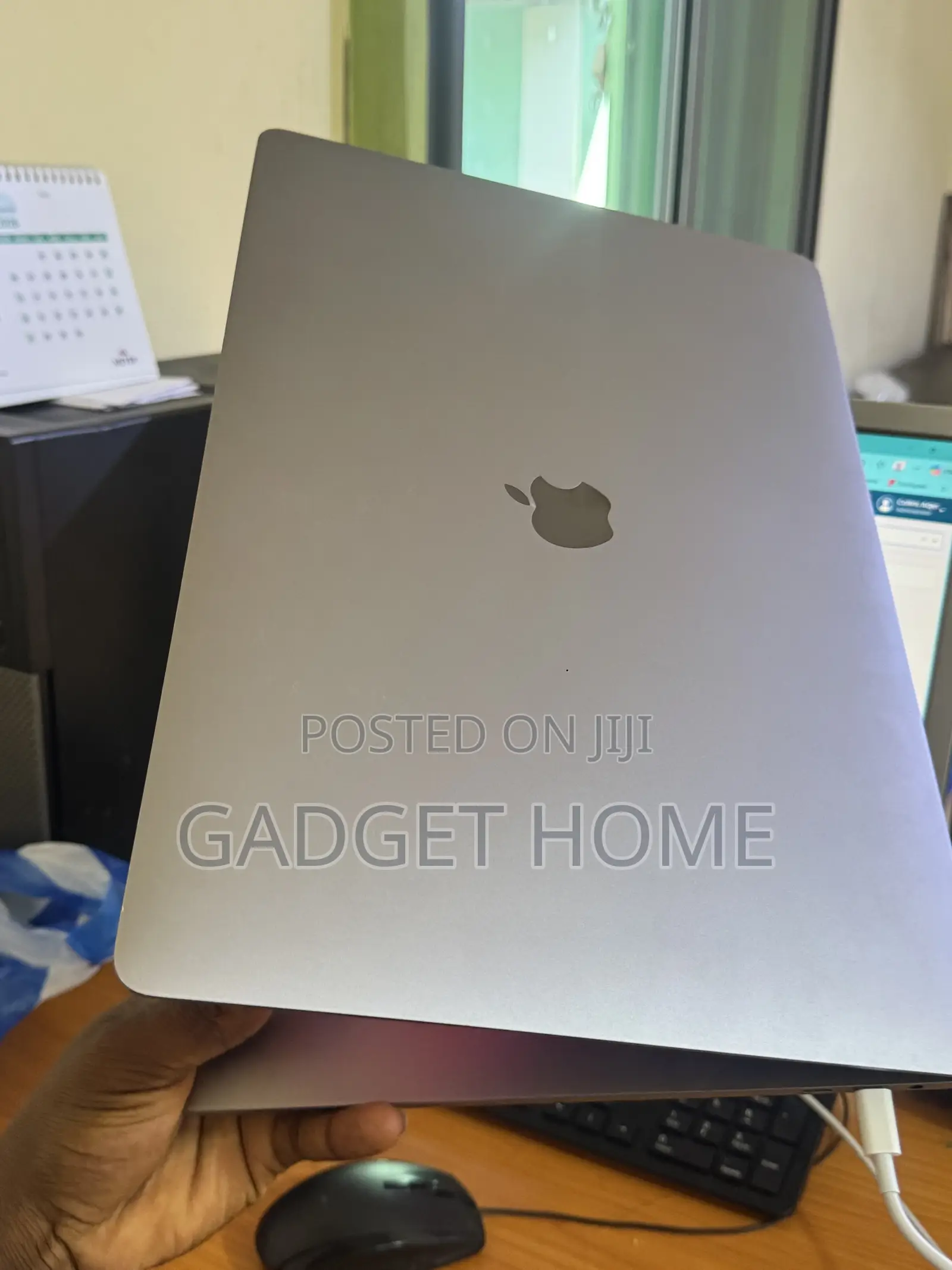 Laptop Apple MacBook Pro 2019 32GB Intel Core i9 SSD 512GB