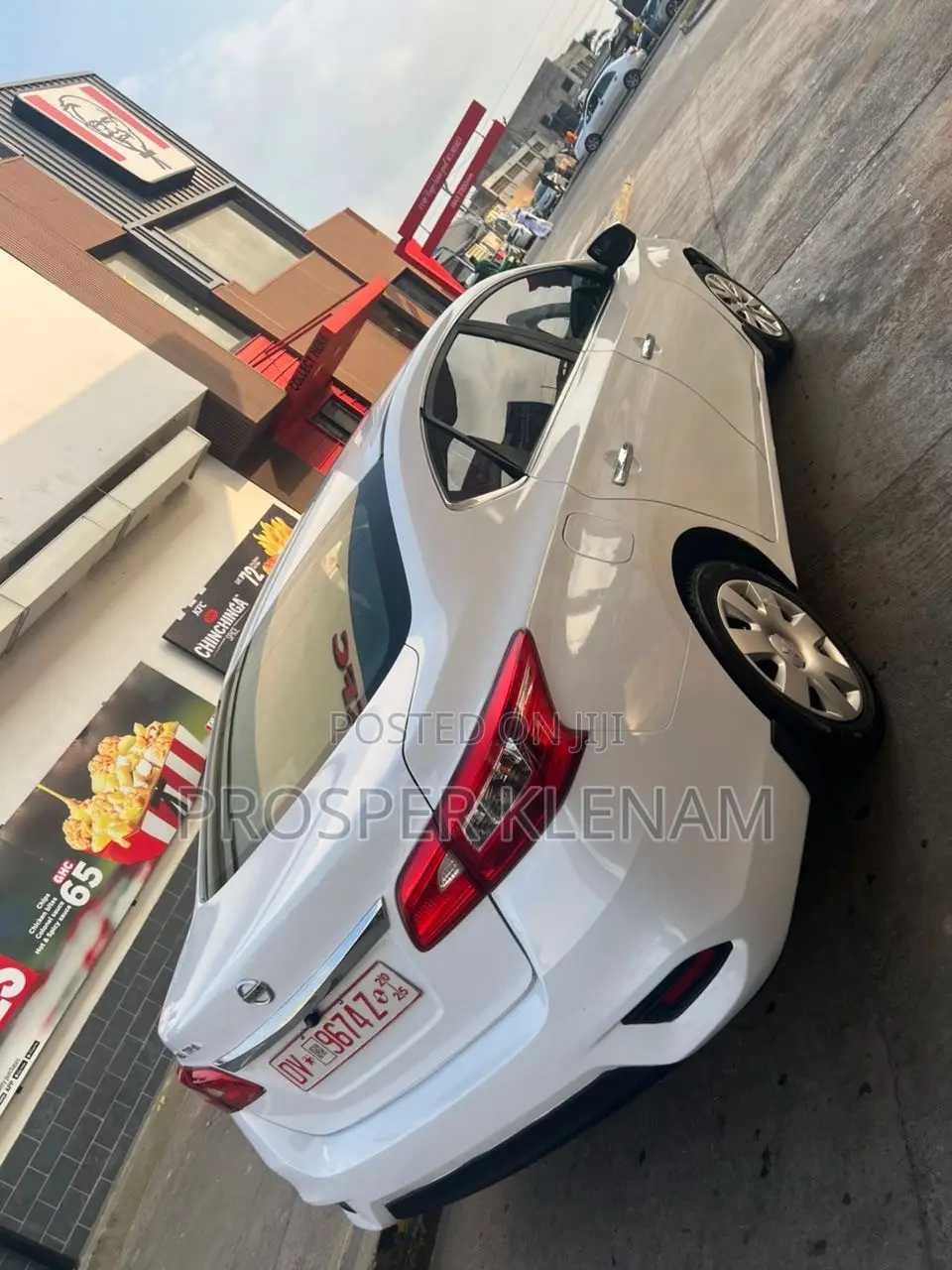 Nissan Sentra 2017 White