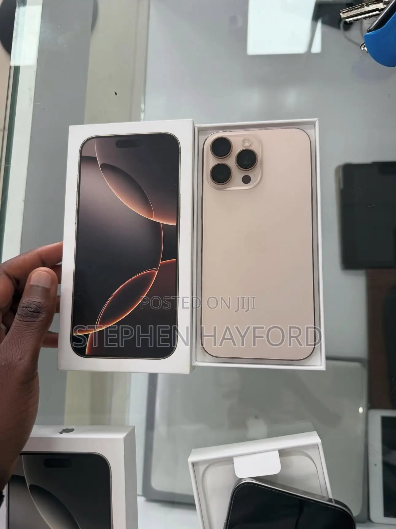 Apple iPhone 16 Pro Max 256 GB Gold