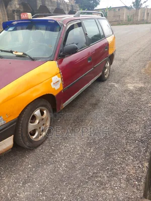 Opel Astra 1997 Red