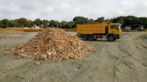 24/7 Laterite and Stones Supply | Fast Delivery (20 Cubic))