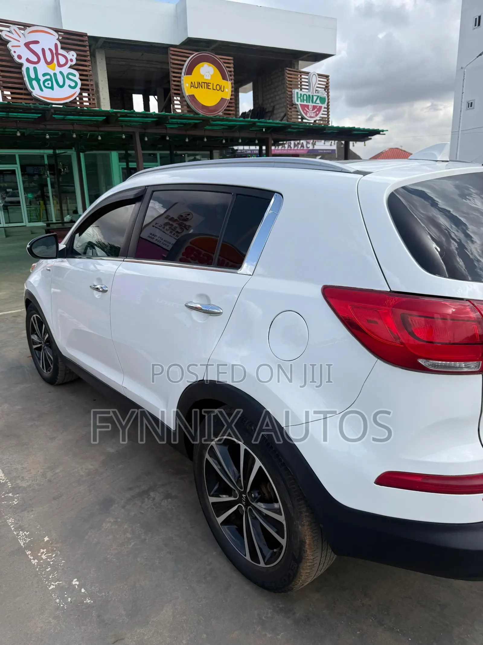 Kia Sportage EX 4dr SUV (2.4L 4cyl 6A) 2014 White