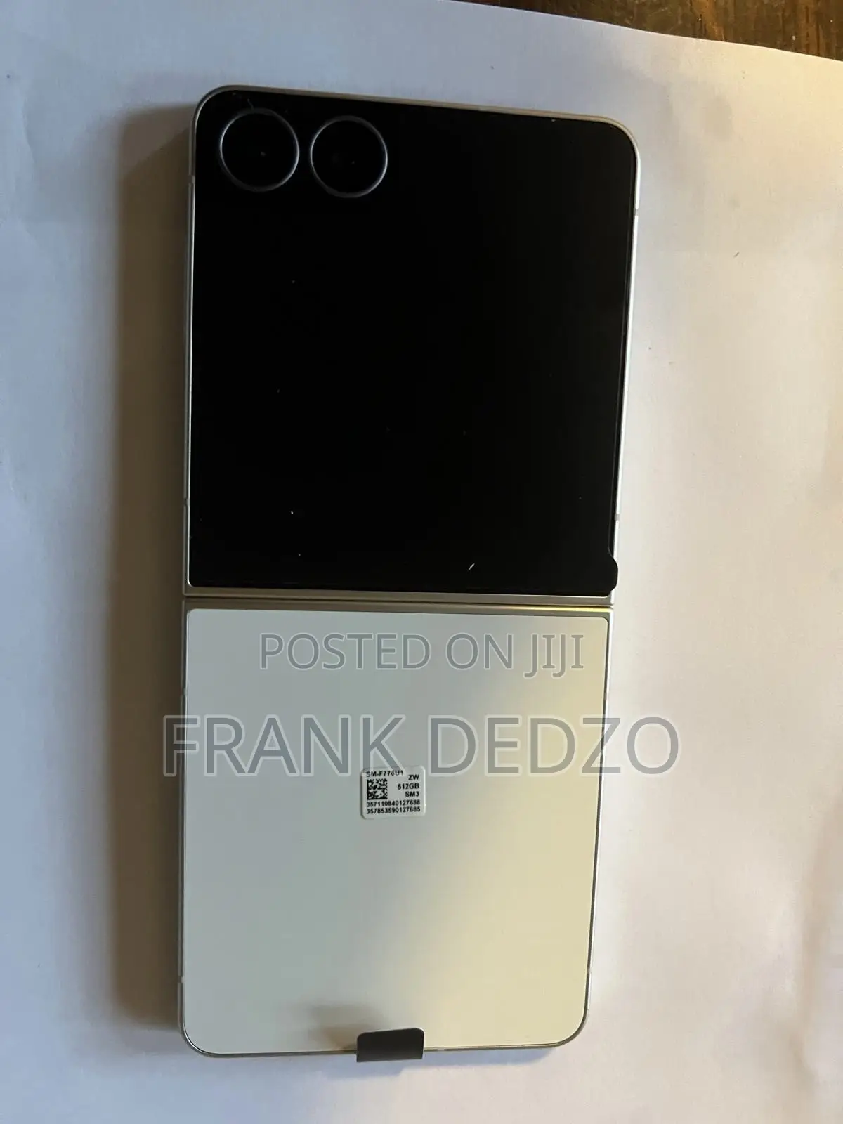 New Samsung Galaxy Z Flip8 256 GB White