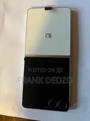 New Samsung Galaxy Z Flip8 256 GB White