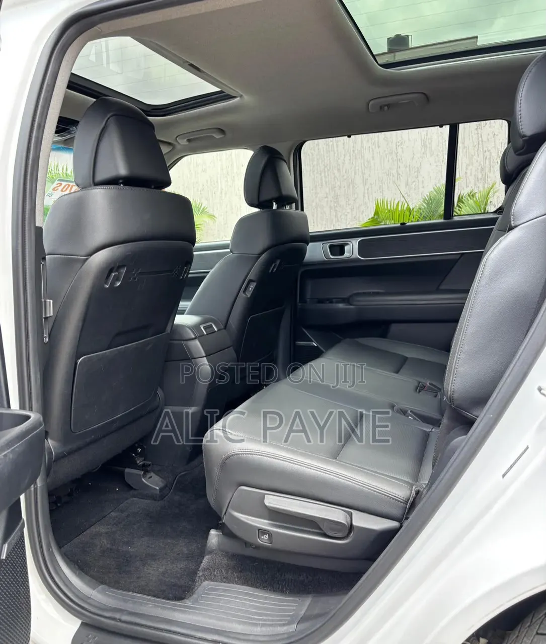 Hyundai Santa Fe Limited AWD 2025 White