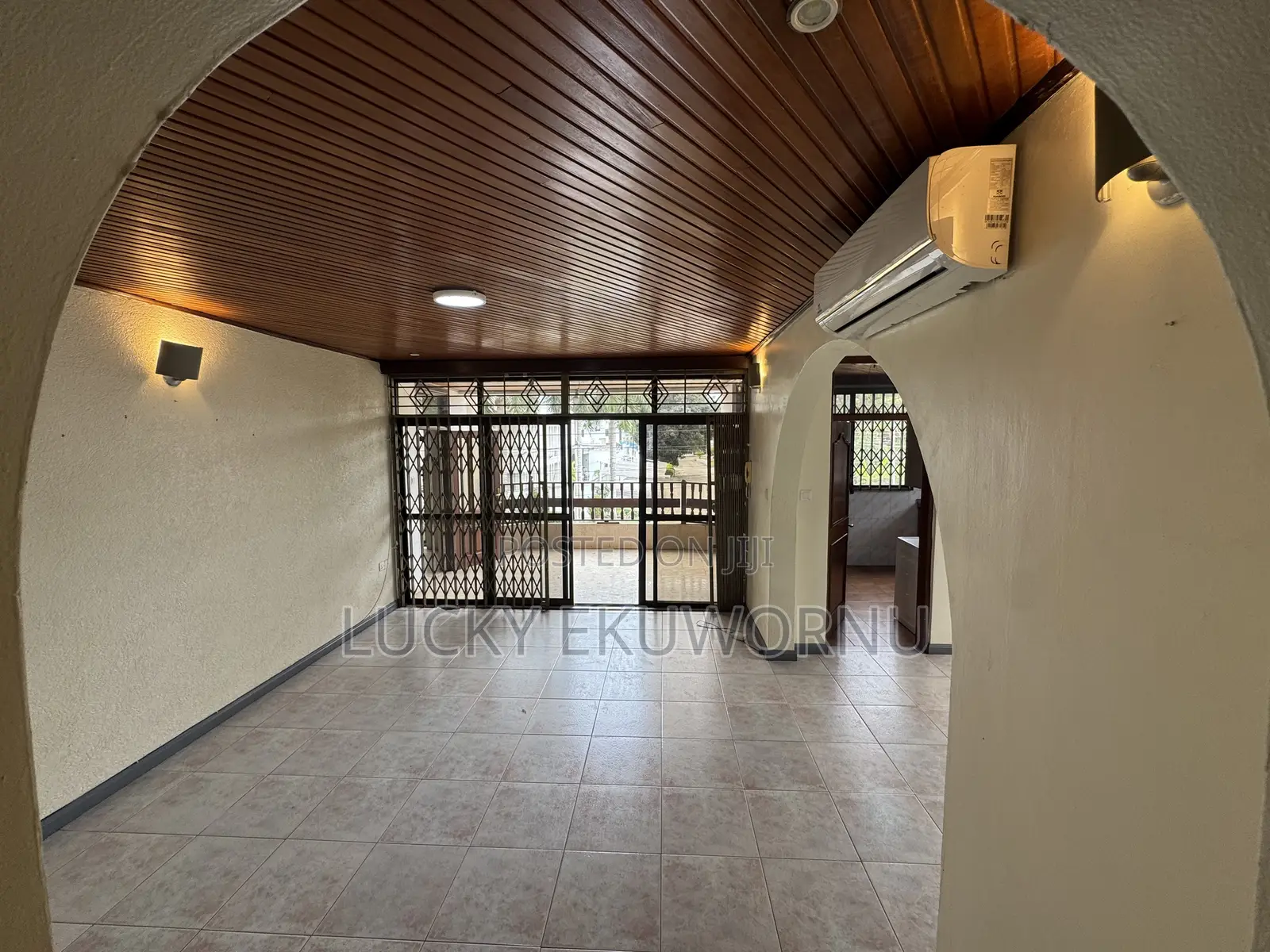 2bdrm Apartment in Evie’S Abode, Labone SHS Area for rent