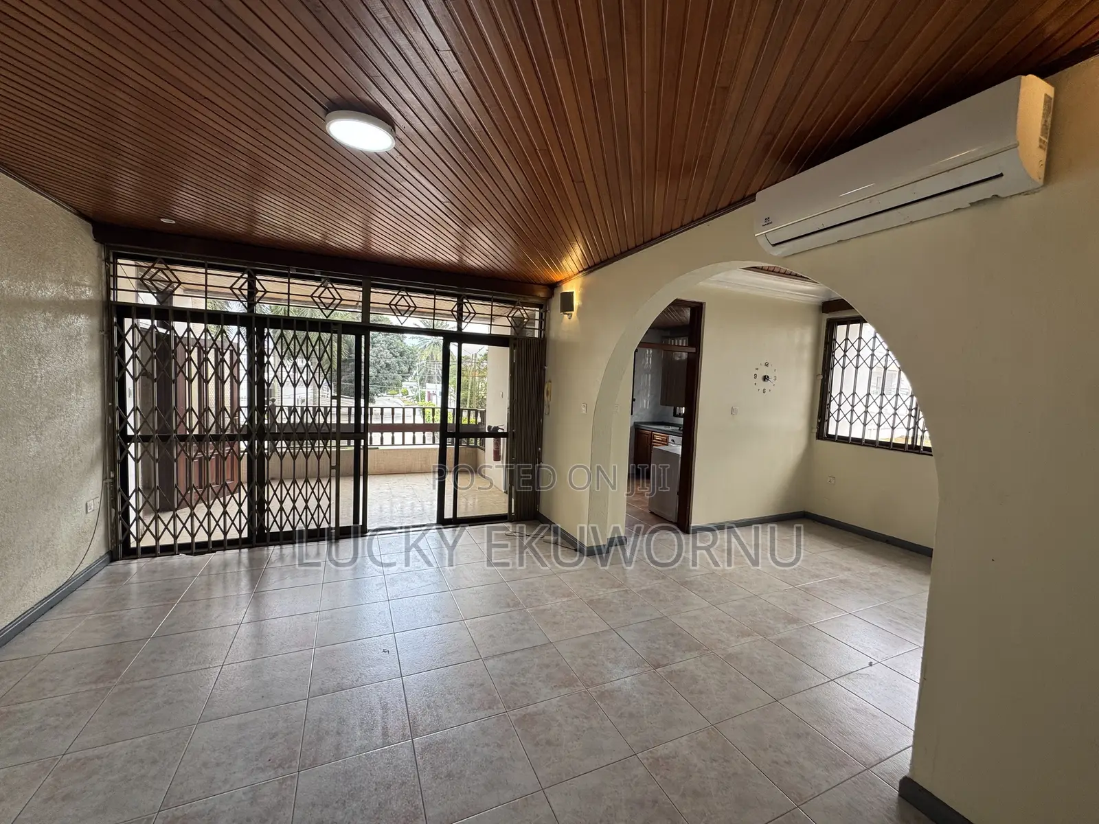 2bdrm Apartment in Evie’S Abode, Labone SHS Area for rent