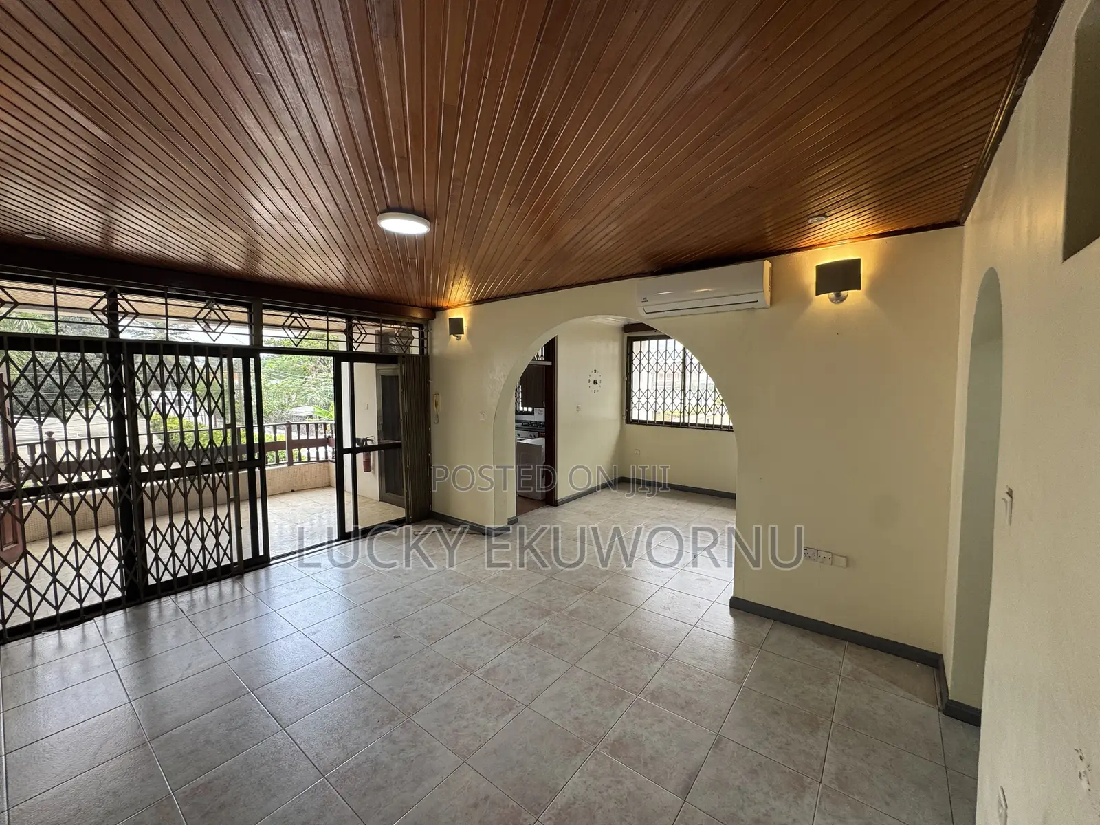2bdrm Apartment in Evie’S Abode, Labone SHS Area for rent