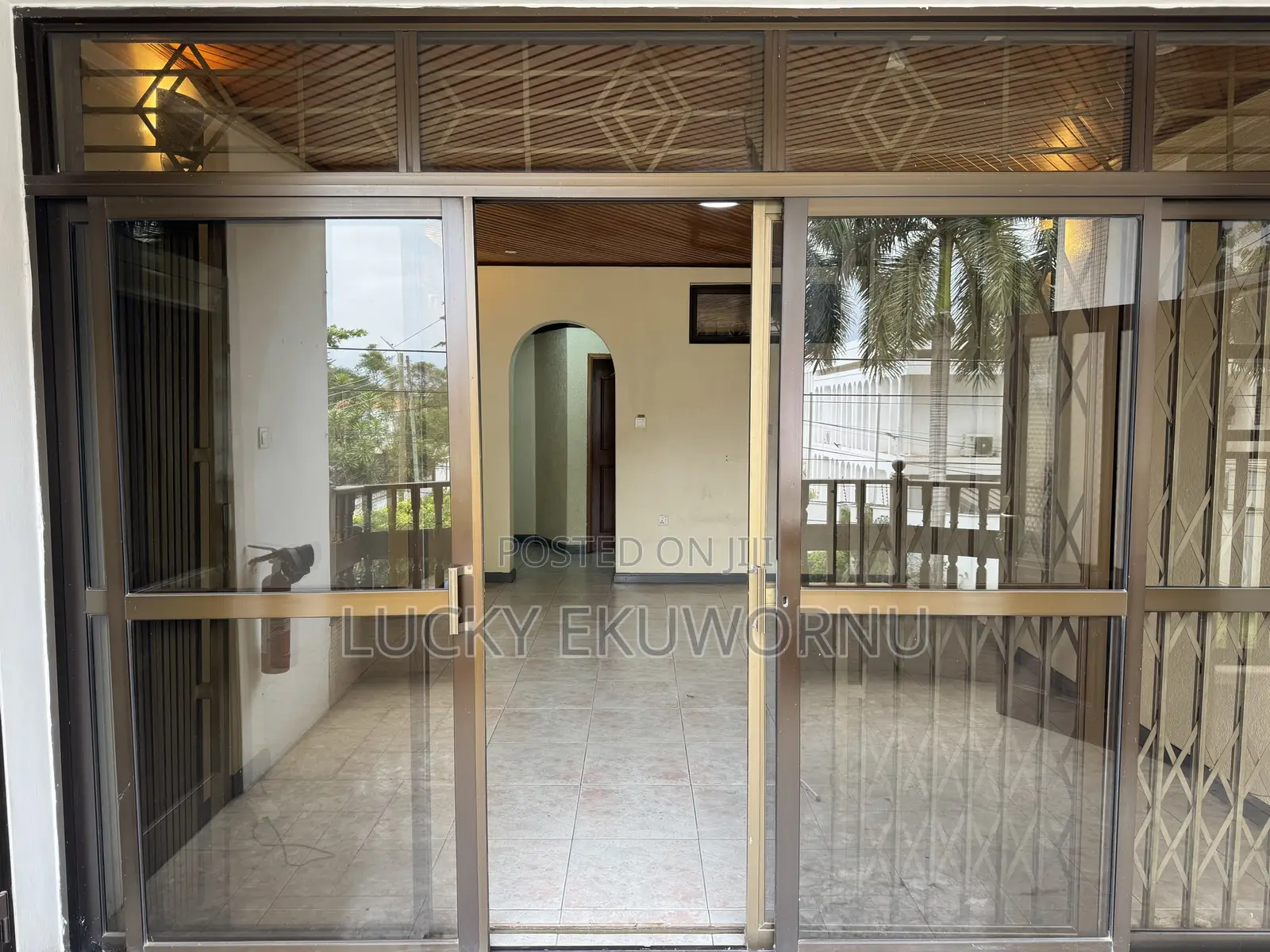 2bdrm Apartment in Evie’S Abode, Labone SHS Area for rent