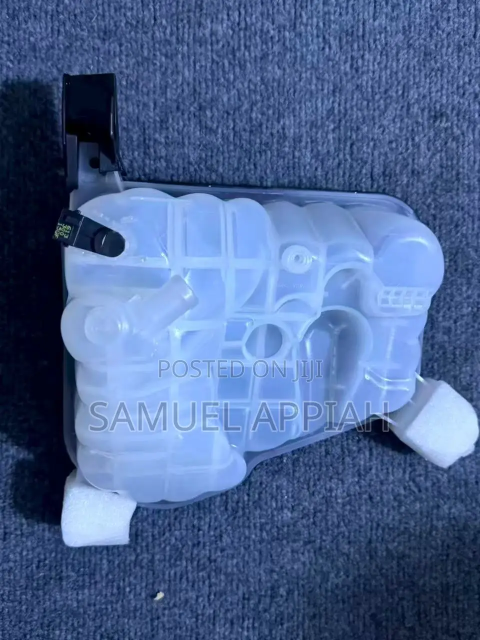 Jaguar XF/XJ Expansion Tank