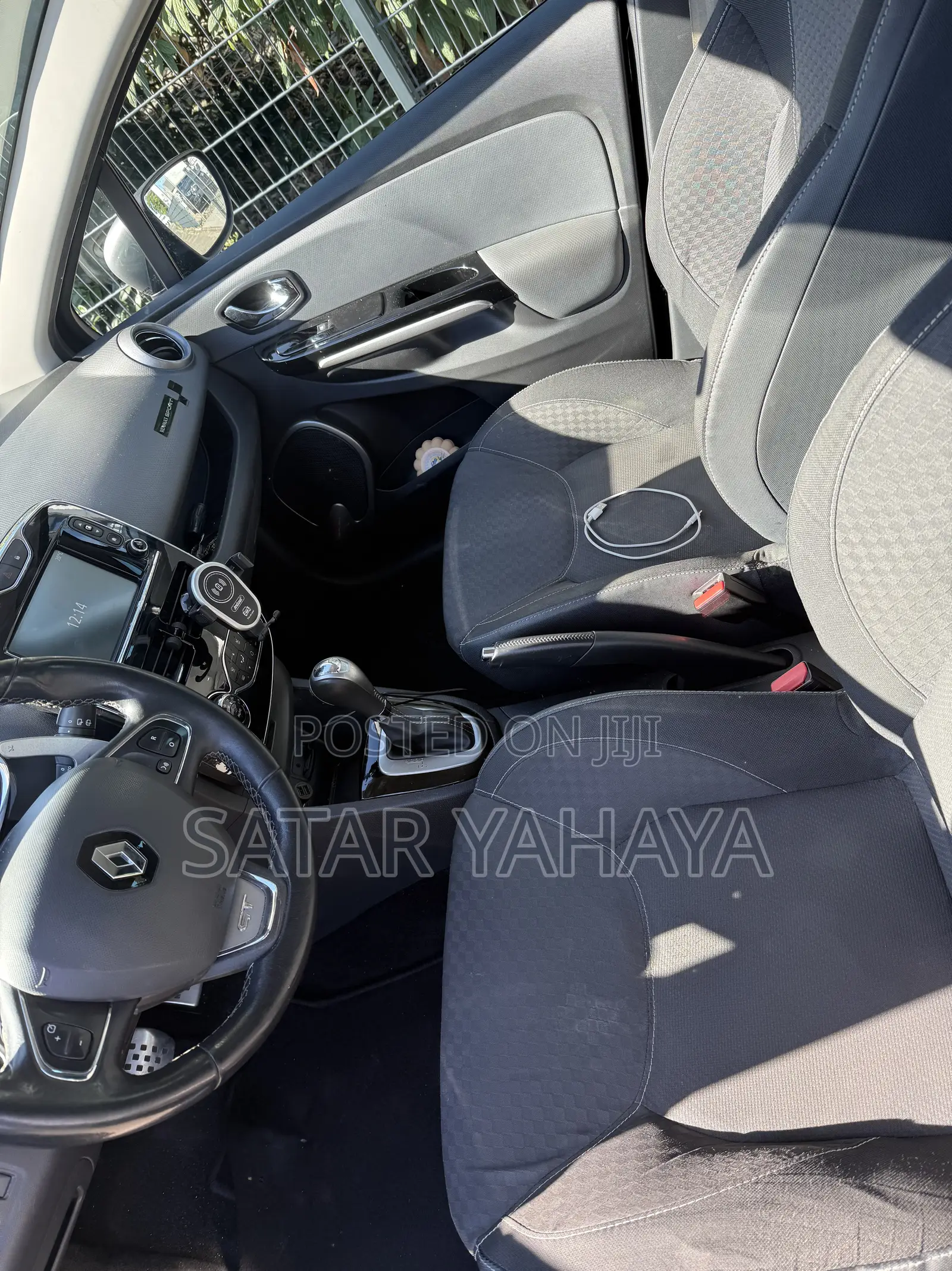 Renault Clio 2019 Black