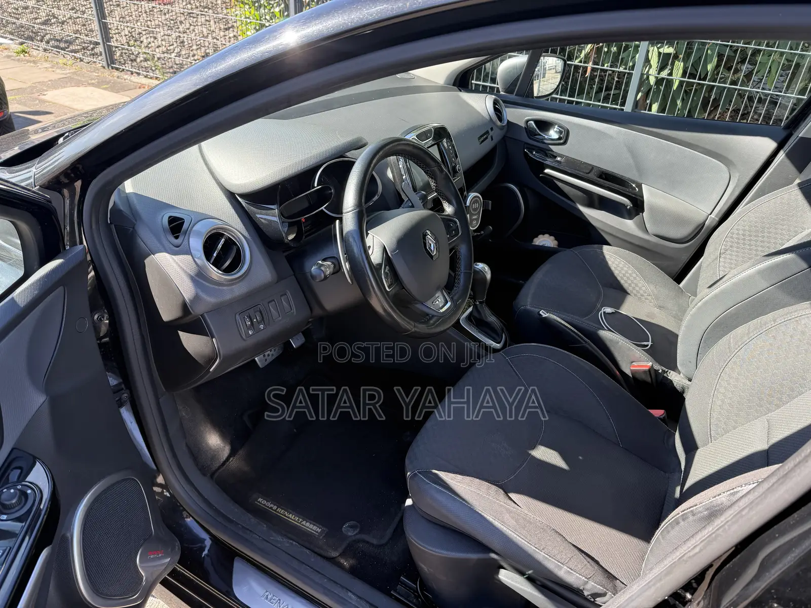 Renault Clio 2019 Black