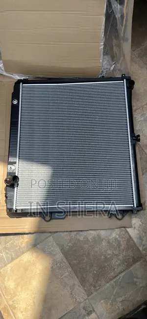 Toyota Hilux/Vigo 2008,2009 to 2014 Radiator/Water Tank