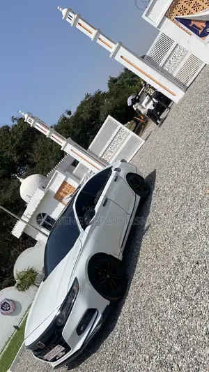 Honda Accord 2018 White