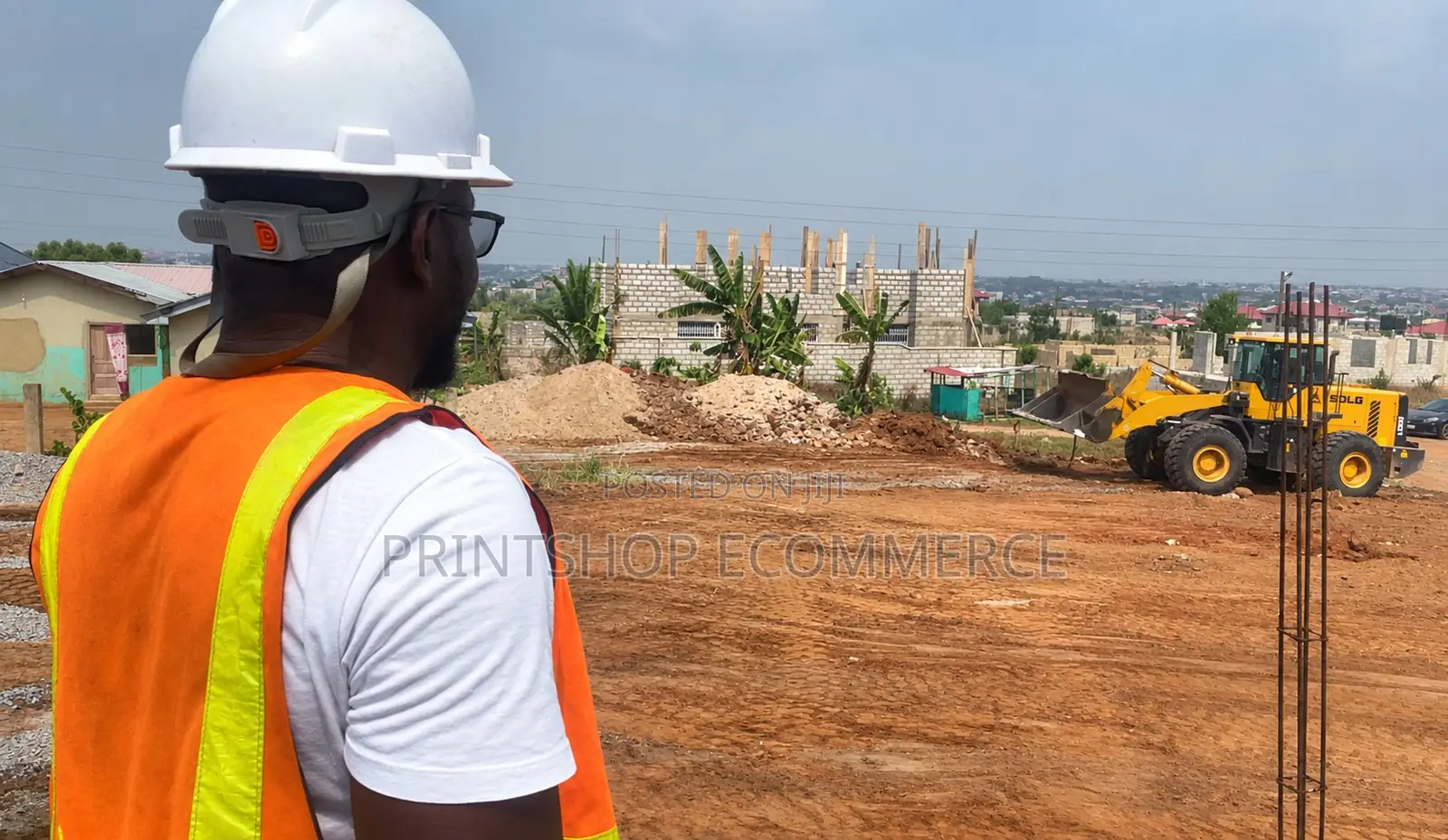 Land With Substructure for an Apartment