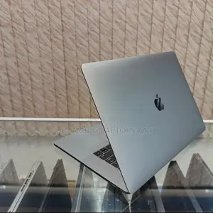 Laptop Apple MacBook Pro 2016 16GB Intel Core i5 SSD 512GB