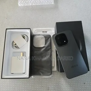 Vivo iQOO 15 256 GB Black