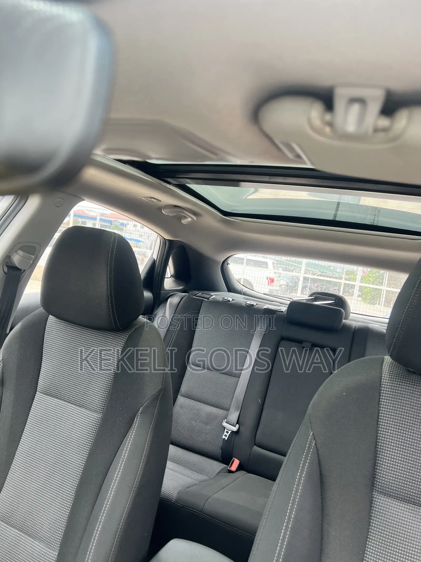 Hyundai Elantra Limited 4dr Sedan (1.8L 4cyl 6A) 2015 White