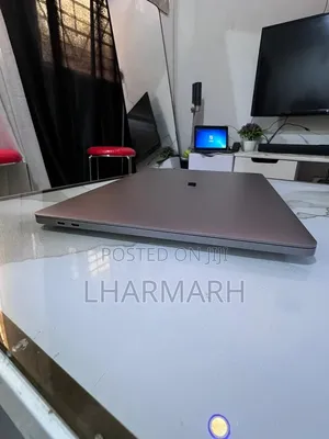 Laptop Apple MacBook Pro 2019 16GB Intel Core 5 SSD 1T
