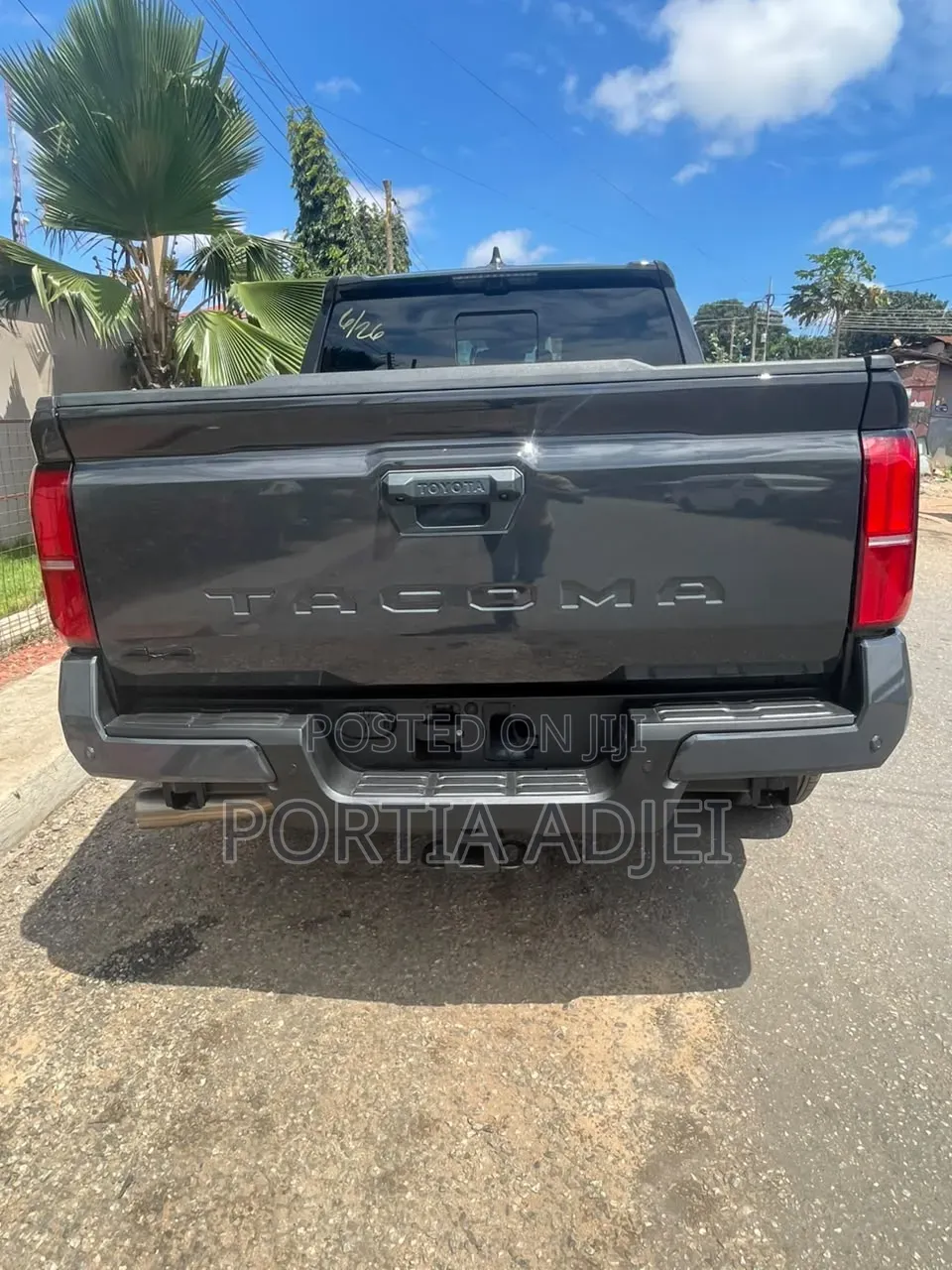 Toyota Tacoma TRD Sport Double Cab 4WD 5.0 ft. SB (Automatic) 2025 Gray