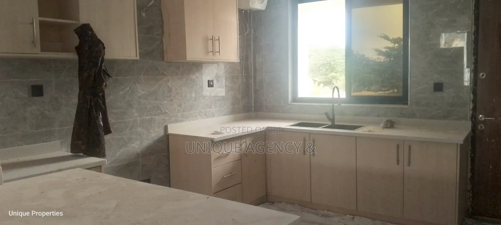 3bdrm Apartment in Sakumono for rent