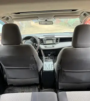 Toyota RAV4 LE 4dr SUV AWD (2.5L 4cyl 6A) 2015 Red