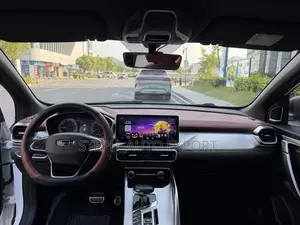 Geely Coolray 1.5 FWD 2021 White