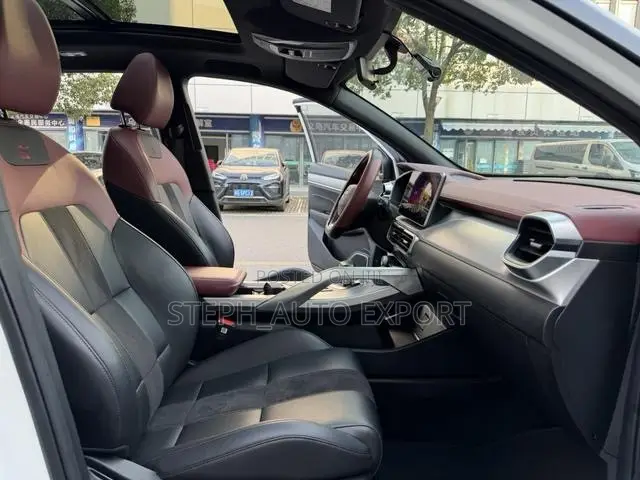 Geely Coolray 1.5 FWD 2021 White