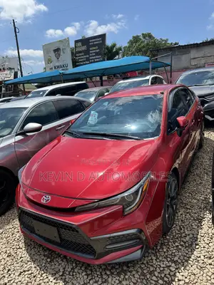 Toyota Corolla SE 2020 Red