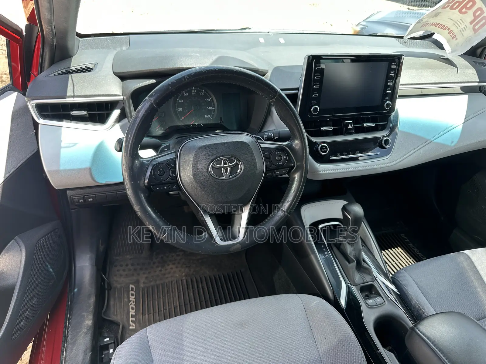 Toyota Corolla SE 2020 Red