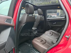 Car 2017 Red