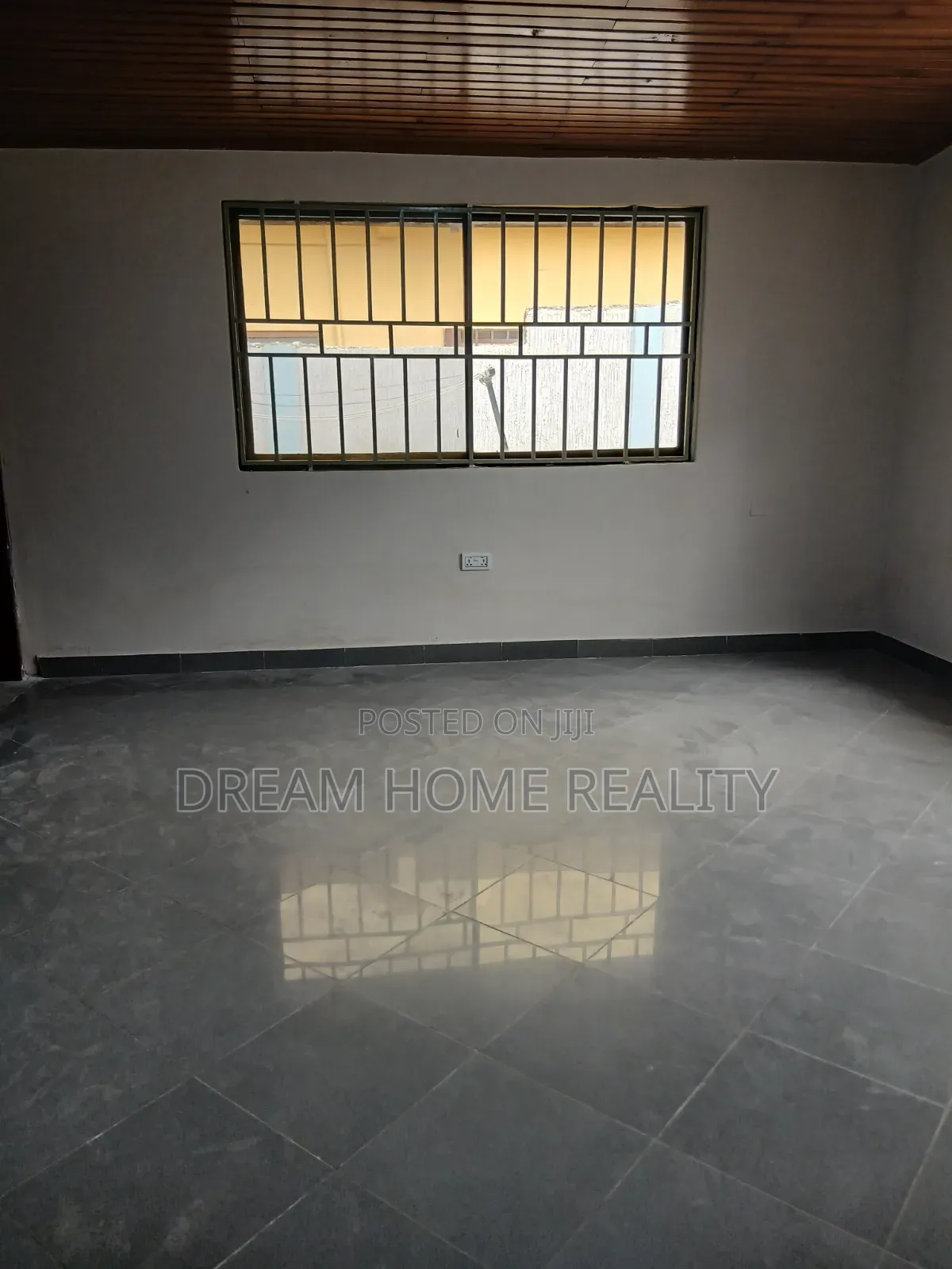 1bdrm Apartment in Holy Trinity Guest, Pillar 2 for rent