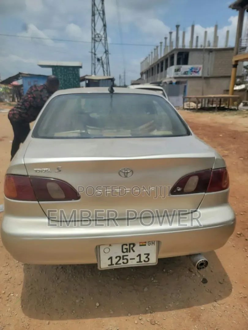 Toyota Corolla 2004 Silver