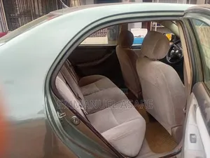 Toyota Corolla 2009 Green