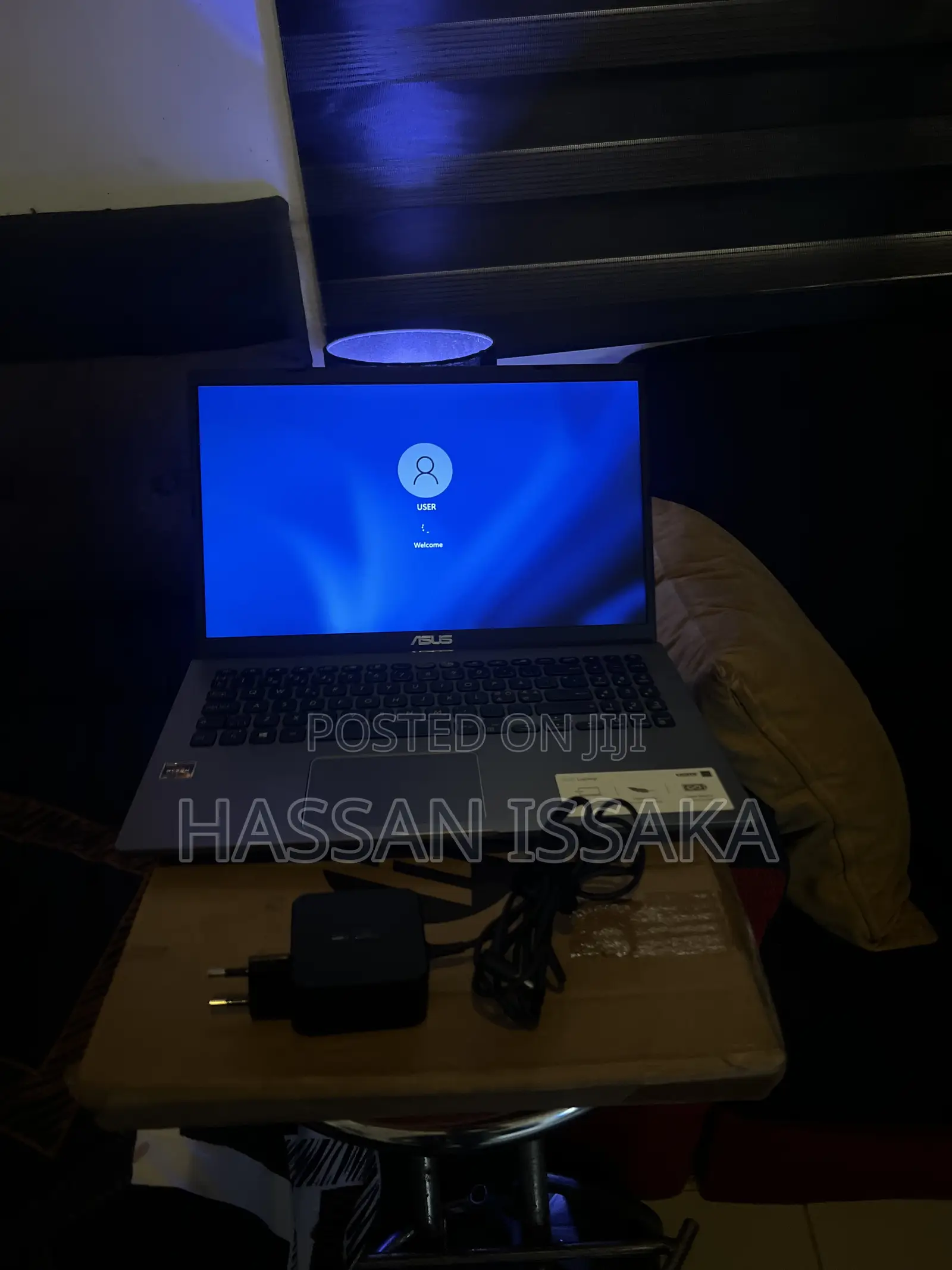 Laptop Asus A42JK 8GB AMD Ryzen 5 SSD 256GB
