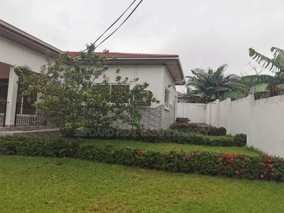 7bdrm House in Sefdard Properties, Kwabenya for rent