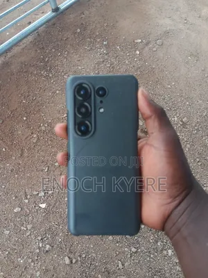 Tecno Camon 50 Ultra 256 GB Black