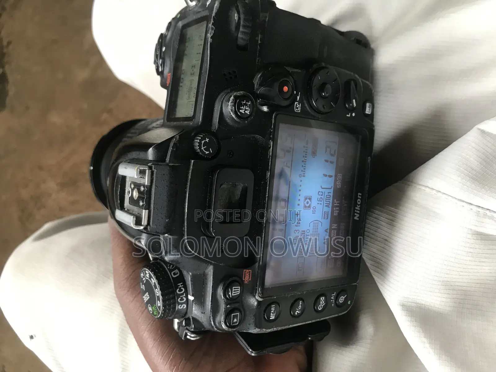Nikon D7000 + 18-70mm Lens