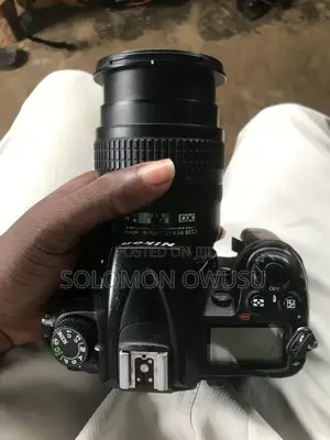 Nikon D7000 + 18-70mm Lens
