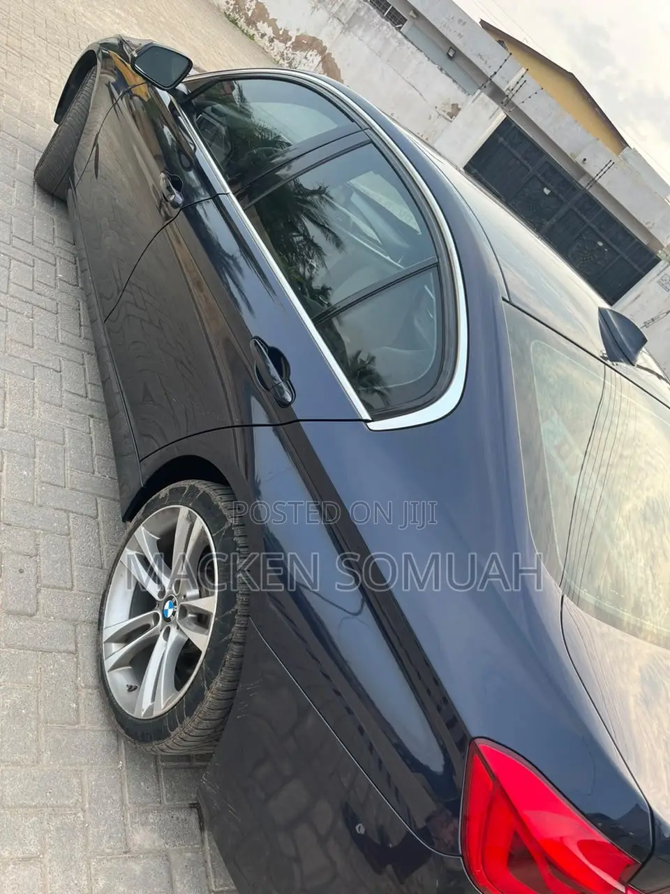 BMW 330i 2017 Blue